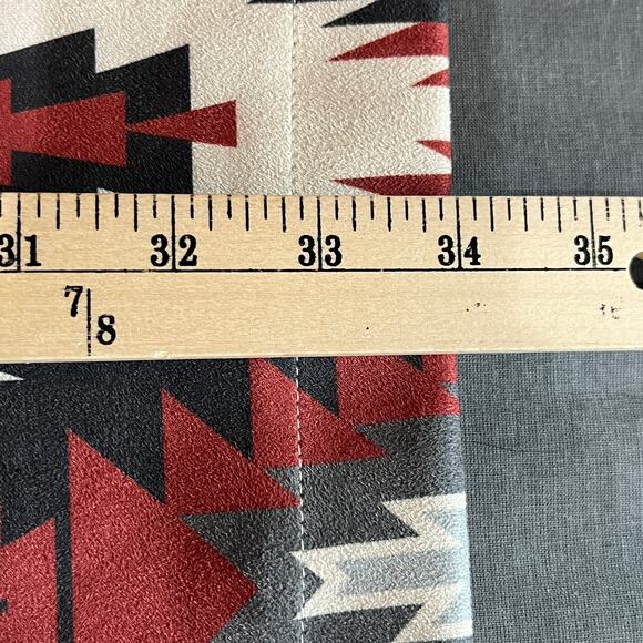 Sterling Kreek Western Rebel Jacket Womens XL Red Aztec Print Buffalo Buttons - Picture 10 of 11